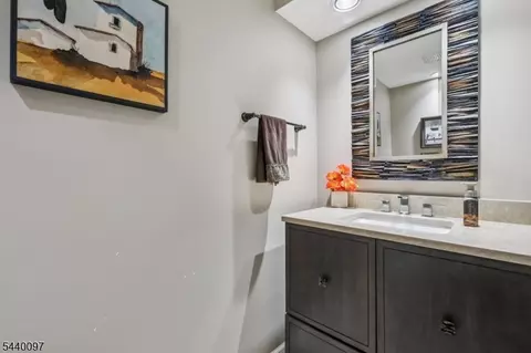 98 King St, Edison, NJ 08820 photo 18