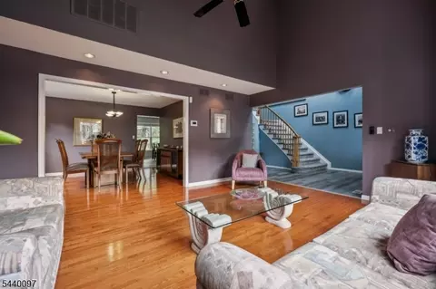 98 King St, Edison, NJ 08820 photo 8