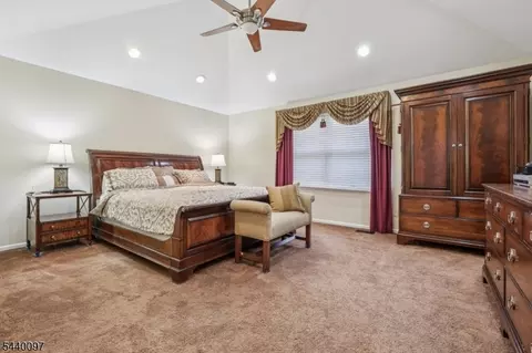 98 King St, Edison, NJ 08820 photo 19