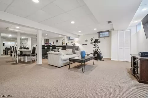 98 King St, Edison, NJ 08820 photo 30
