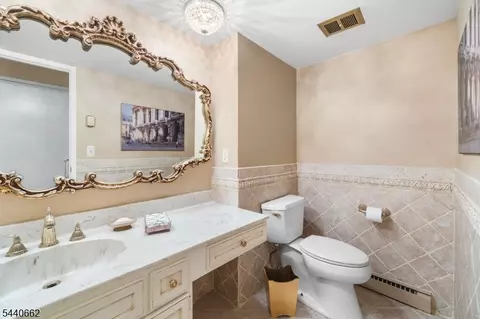 Bath - 72 Bald Eagle Rd, Hackettstown, NJ 07840 photo 6 of 8
