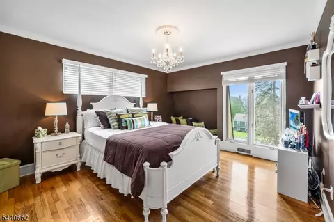Bedroom - 72 Bald Eagle Rd, Hackettstown, NJ 07840 photo 5 of 6