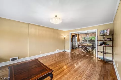 Living - 72 Bald Eagle Rd, Hackettstown, NJ 07840 photo 2 of 3