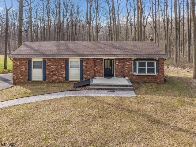 447 Bellwood Ave, Bethlehem Twp, NJ 08802