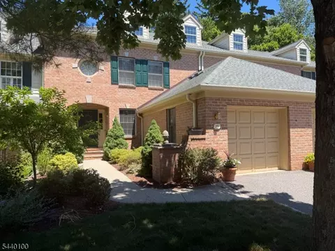 19 Chadwell Pl, Morristown, NJ 07960