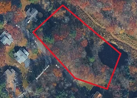 112-114 North Ct, Montague Twp, NJ 07827