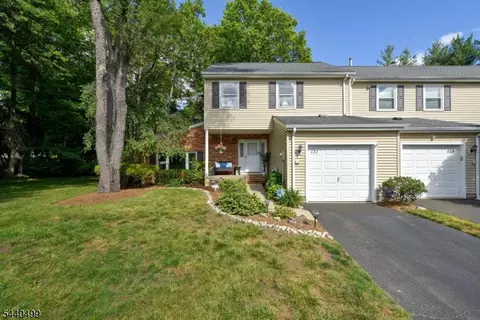 131 Bunker Hill Rd, Wayne, NJ 07470