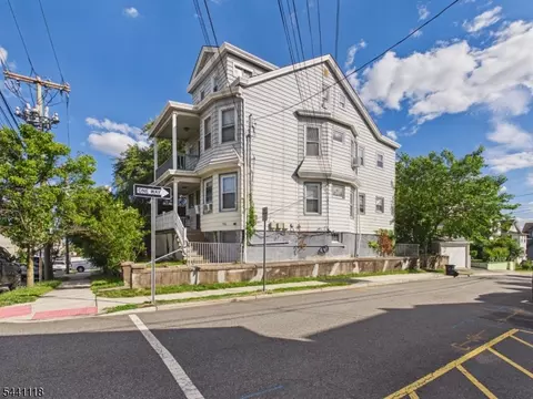 139 Fairview Ave, Prospect Park, NJ 07508