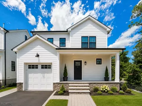 298 Main St #A, Millburn, NJ 07041