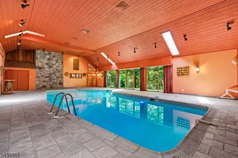229 Clove Rd, Montague, NJ 07827