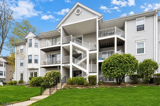 972 Juniper Way, Mahwah, NJ 07430
