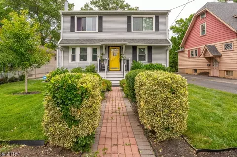566 E Woodbridge Ave, Avenel, NJ 07001