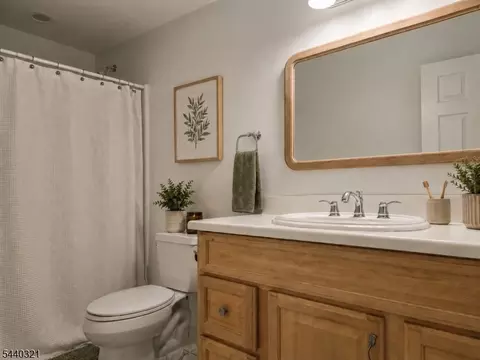 3 Thomas Dr, Hackettstown, NJ 07840 photo 16