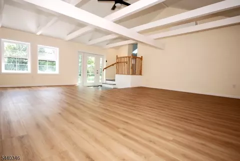 Living - 496 Franklin St, Alpha, NJ 08865 photo 4 of 4