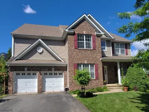 479 Black Bear Path, Lake Hopatcong, NJ 07849
