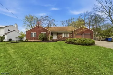 1177 Aaron Rd, North Brunswick Twp, NJ 08902