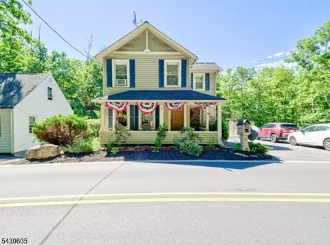 205 Main Rd, Montville, NJ 07045