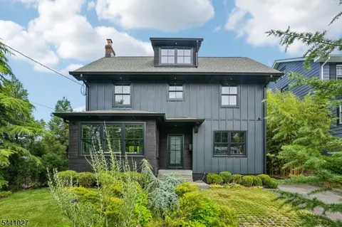 63 Ravine Ave, Caldwell, NJ 07006