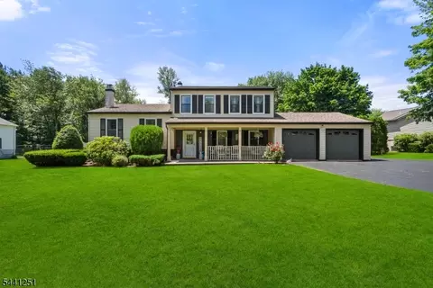 21 Baron Rd, West Milford, NJ 07480
