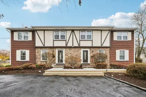 822 Pompton Ave #2, Cedar Grove, NJ 07009