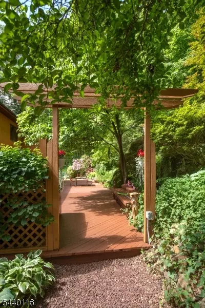 Exterior - 5 Thads Hill Rd, Hampton, NJ 08827 photo 9 of 13
