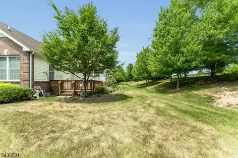 Exterior - 76 Samson Dr, Flemington, NJ 08822 photo 3 of 7