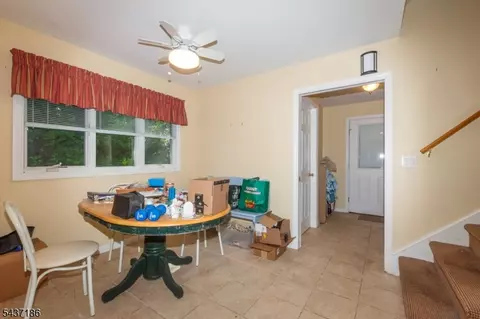 Entry Way - 139 Mohawk Trl, Wayne, NJ 07470 photo 3 of 3