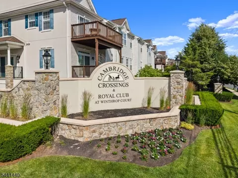 177 Winchester Ct, Clifton, NJ 07013