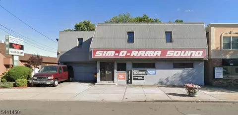 572 Union Blvd, Totowa, NJ 07512
