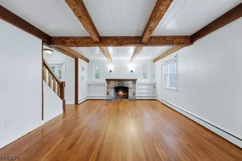 Living - 344 Mountain Ave, North Plainfield, NJ 07062 photo 2 of 5