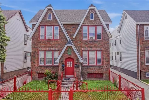 200 Eastern Pkwy, Newark, NJ 07106