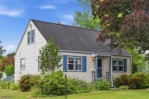 221 W Prospect St, South Bound Brook, NJ 08880