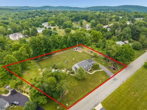 View/Area - 57 Circle Dr, Hampton, NJ 08827 photo 2 of 5