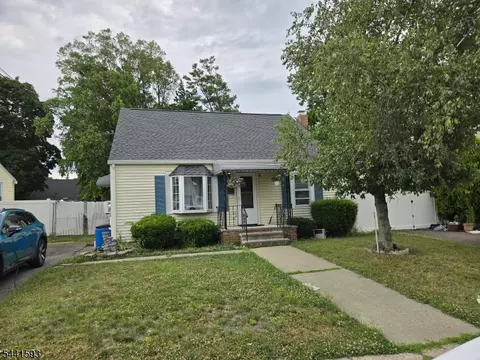 4 Salem Rd, Paterson, NJ 07502