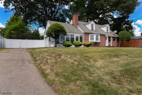 710 Wadsworth Ave, Plainfield, NJ 07060 photo 2