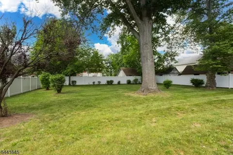 710 Wadsworth Ave, Plainfield, NJ 07060 photo 4