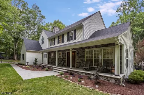 239 Old Beach Glen Rd, Rockaway Twp, NJ 07866
