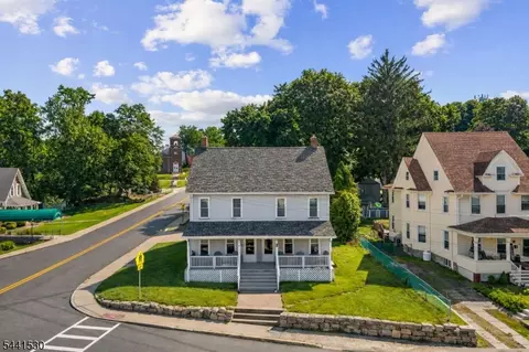 74-76 Church St, Franklin, NJ 07416