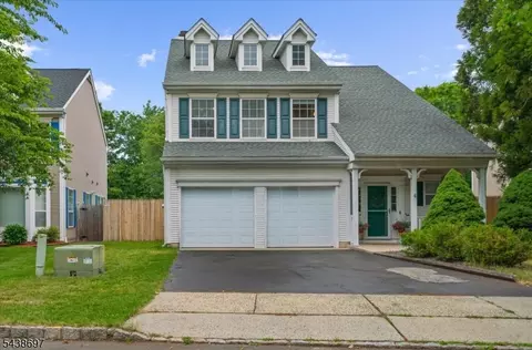 8 Cottage Pl, Branchburg, NJ 08876
