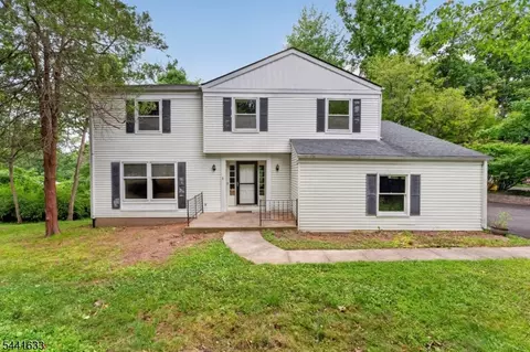 22 Forest Ln, Ewing Twp, NJ 08628