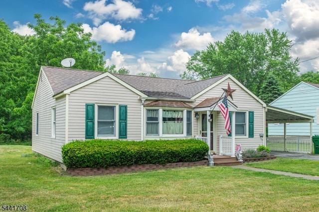3 Belcher Ln, Wantage, NJ 07461