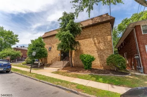 45 Hussa St #14, Linden, NJ 07036