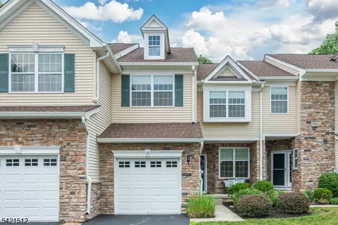 15 Julia Pl, Budd Lake, NJ 07828