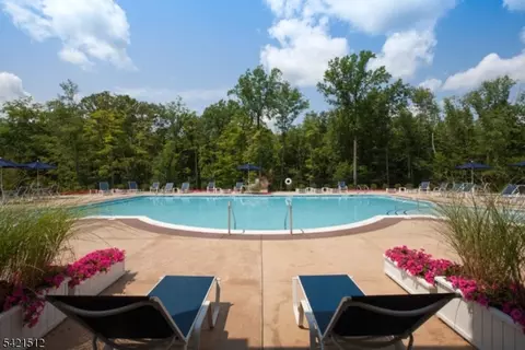 15 Julia Pl, Budd Lake, NJ 07828