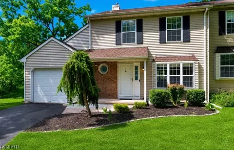 10 Pamlico Path, Somerville, NJ 08876