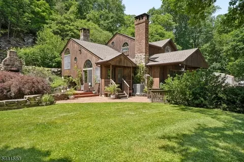 117 Green Pond Rd, Rockaway, NJ 07866