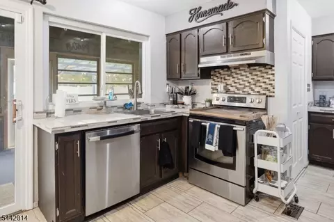 Kitchen - 11 Chadwick Ave, Marlton, NJ 08053 photo 1 of 1