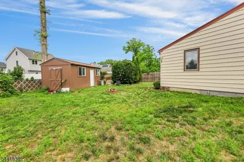 16 Boulevard Ave, Haskell, NJ 07420 photo 21