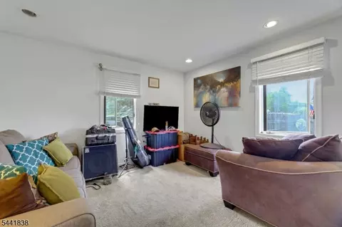 Living - 16 Boulevard Ave, Haskell, NJ 07420 photo 3 of 3
