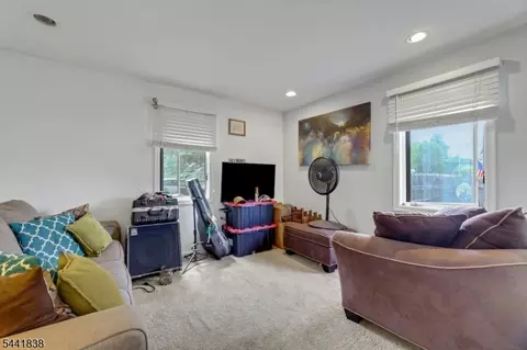 16 Boulevard Ave, Haskell, NJ 07420 photo 14